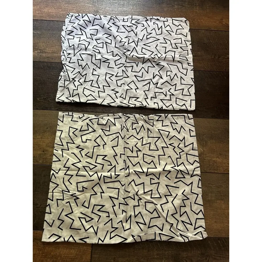 Beddys Checkerboard PILLOW CASE Replacement Set Of 2 Cotton EUC 20x26‎